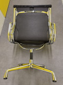Vitra Eames EA108 Draaibaar Verchroomd Netweave