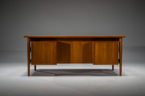 Image 1 of Schreibtisch Modell 207 aus Teakholz von Arne Vodder für Sibast, 1960er Jahre