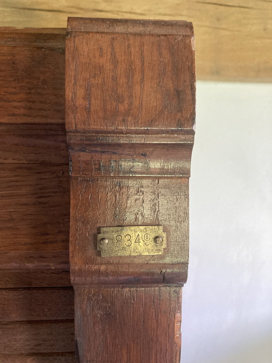 Image 1 of Armario con persiana enrollable de roble