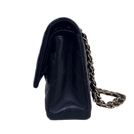 Chanel classic flap medium – Crossbody bags, Lambskin (photo 18 of 28)