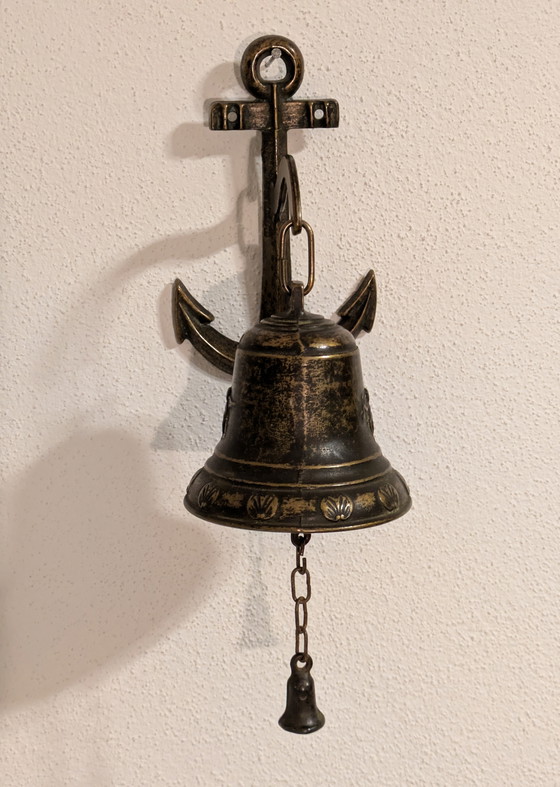 Image 1 of Hermosa campana de barco antigua con ancla ⚓
