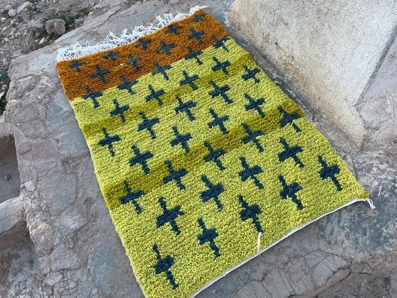 Image 1 of Alfombra bereber tradicional hecha a mano, tamaño 150 x 350 cm.