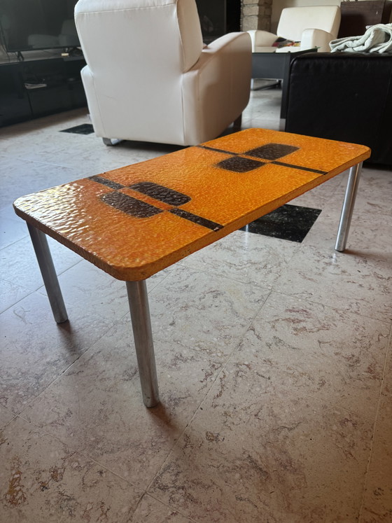 Image 1 of Salontafel toegeschreven aan Juliette Belartie – Epoxyhars – Circa 1970