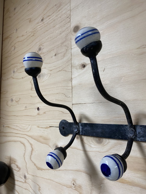 Image 1 of Antike französische Garderobe