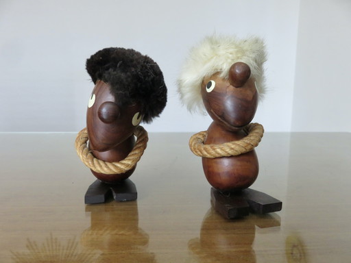 2 Scandinavische figuren, in teak, optimistisch en pessimistisch, stijl Hans Bolling