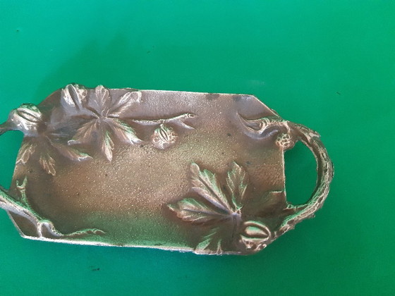 Small Art Nouveau Bronze Tray – Decorative Objects (photo 4 of 6)