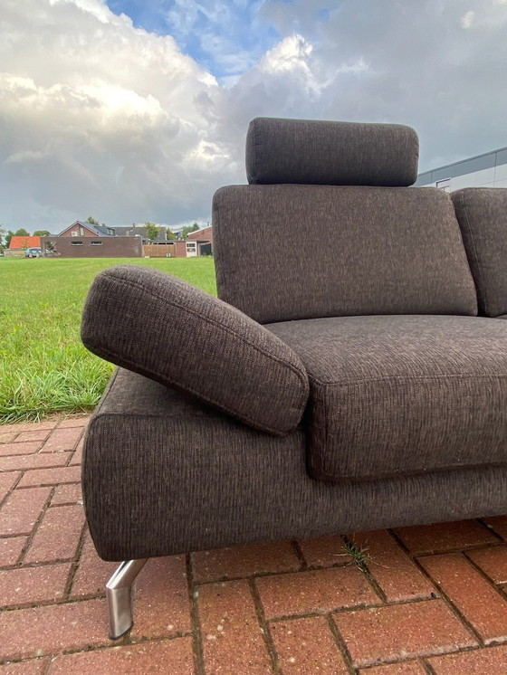 Image 1 of Sofá esquinero de tela marrón oscuro Henders & Hazel