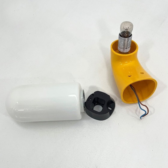 Image 1 of Lampada da parete gialla in vetro e plastica di Dietsche Germania, anni '80