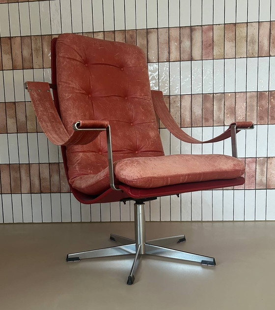 Image 1 of Vintage Artifort style Recliner