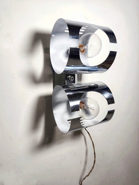 Image 1 of Metalen wandlamp. Spanje, jaren 1970.