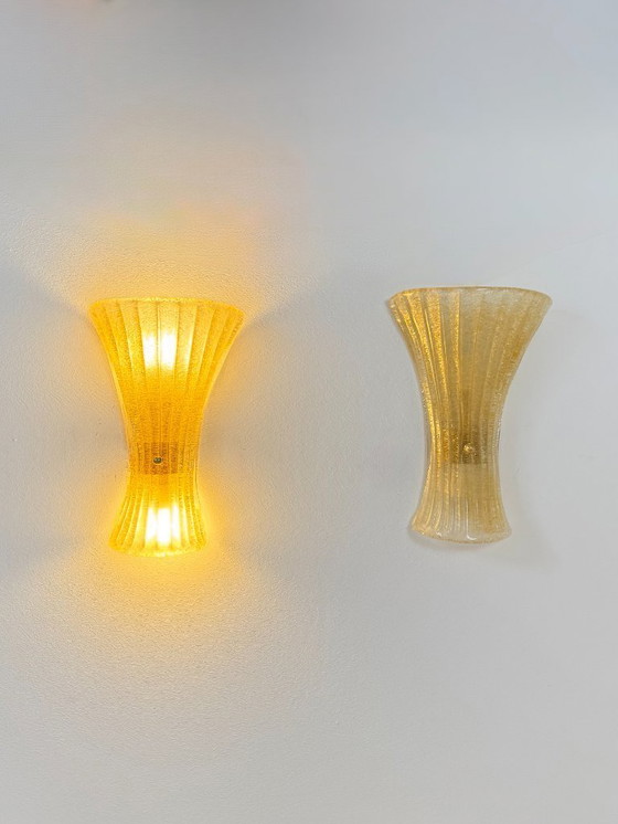 Image 1 of Coppia di applique da parete vintage in vetro di Murano stampato e pressato, Italia, 1980