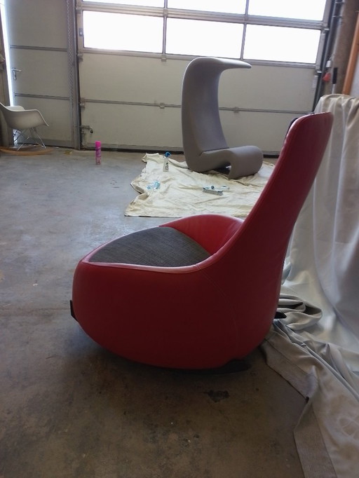 Dim Sum armchair by Simon Pengelly for Montis