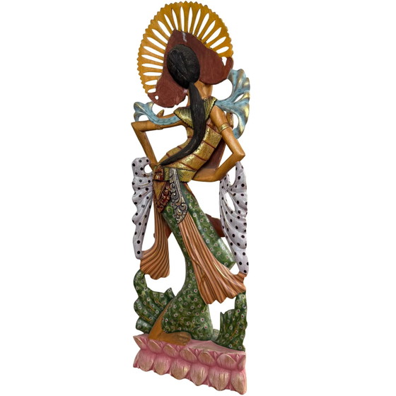 De Hemelse Danseres: Handgesneden Balinese Legong | 71 cm Symbool van Gratie en Goddelijke Harmonie (photo 4 of 9)
