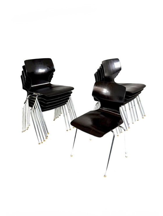 Image 1 of Set di 13 sedie impilabili Pagwood, modello Flötotto ‘70