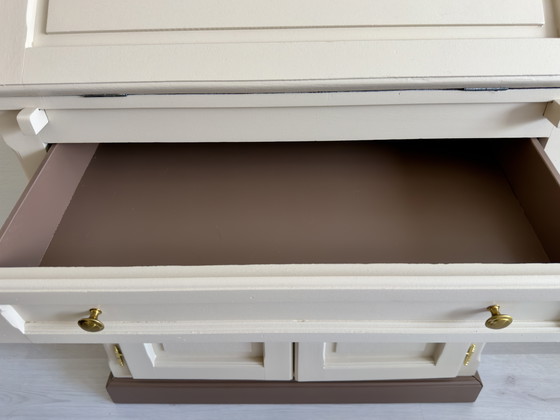 Image 1 of Secretaire gerystyled