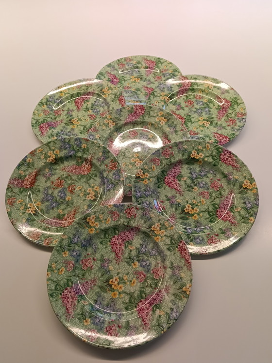 Image 1 of Prachtige Set (7st) Empire England "Lilac Time" Chintz Dessertbordjes (1947)