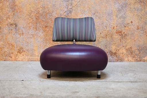Fauteuil design Leolux Pallone combo cuir violet avec joli tissu rayé
