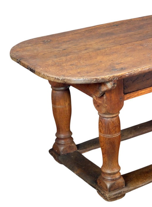 Table hollandaise en chêne, fin du 17e siècle