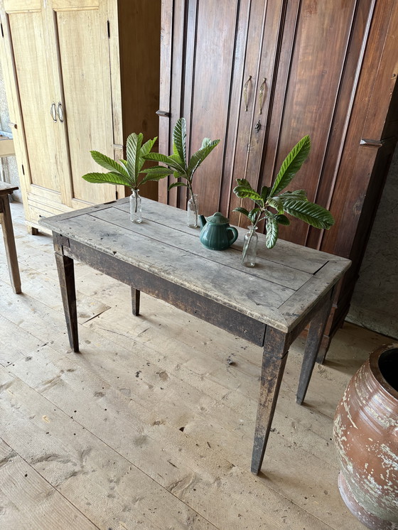 Image 1 of Tavolo rustico neoclassico 700 noce