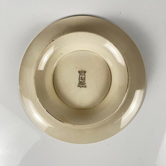 Image 1 of Piatto da portata con piedistallo Longwy, inizio XX secolo, decorazione floreale