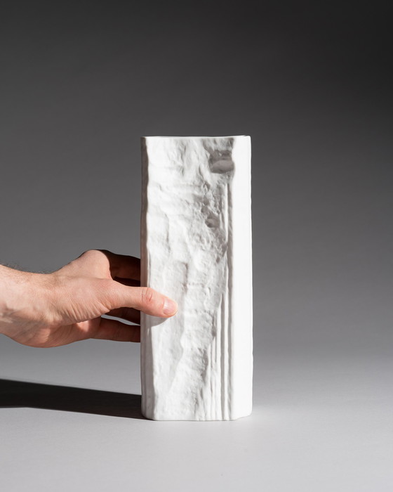 Image 1 of Duo de vases sculpturaux Rosenthal Studio-Linie, relief en porcelaine biscuit Martin Freyer