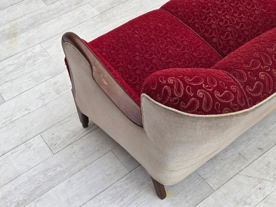 Image 1 of Divano danese a 3 posti degli anni '50, rivestimento originale in lana per mobili rosso/beige.