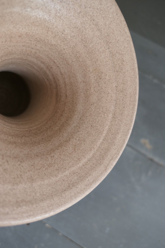 Image 1 of Vintage Aardewerk Zware Vaas Nummer 631