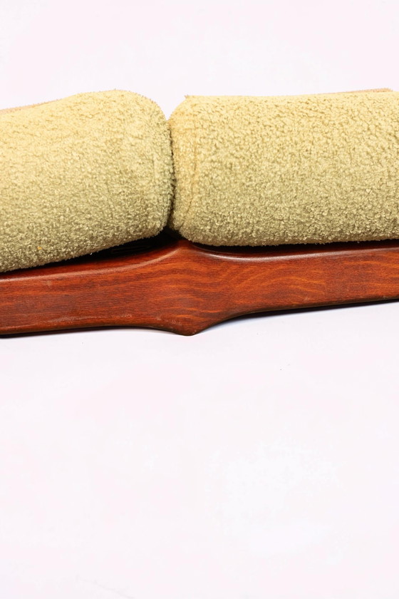 Image 1 of Divano vintage danese a 3 posti in teak con nuovo rivestimento in bouclé verde muschio.