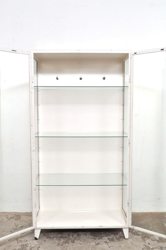 Image 1 of Armadietto / vetrina vintage per farmacia