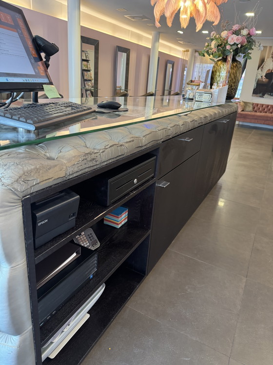 Theke/Bar, handgefertigt – Aufbewahrungsschrank, Textile (photo 8 of 8)