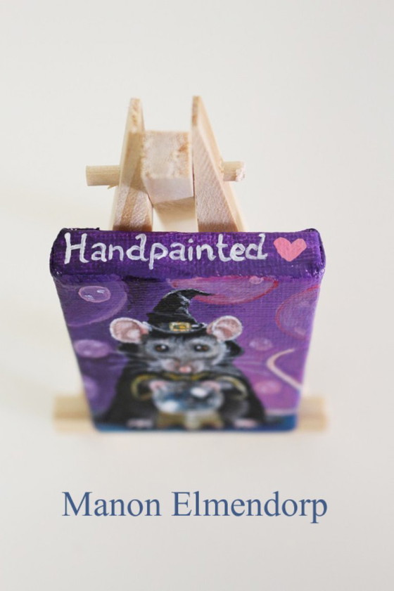 Unique Hand-Painted Miniature Painting Magic Mouse Signed, Paintings & Drawings, Canvas, Purple, Figuratief (photo 3 of 6)