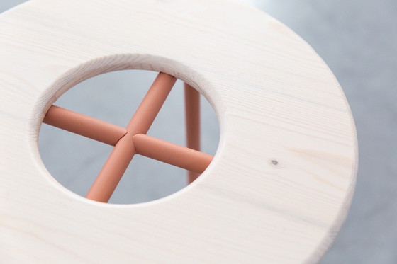 Image 1 of sgabello a ciambella