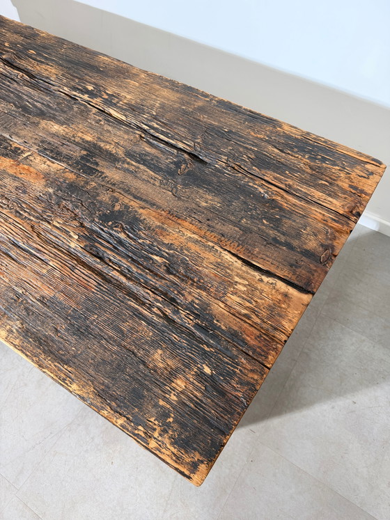 Large Rustic Brutalist Dining Table – Solid Wood – 240 cm (photo 5 of 6)