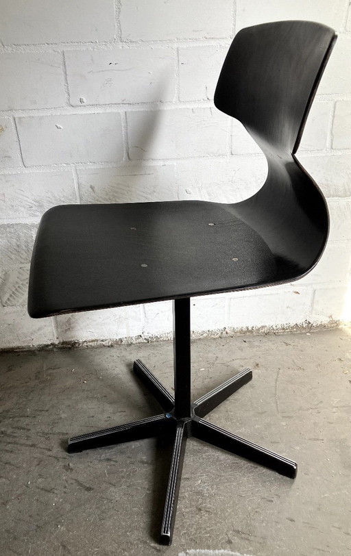 Silla de diseño original Galvanitas Oosterhout Holland / silla de oficina con 1 pata.