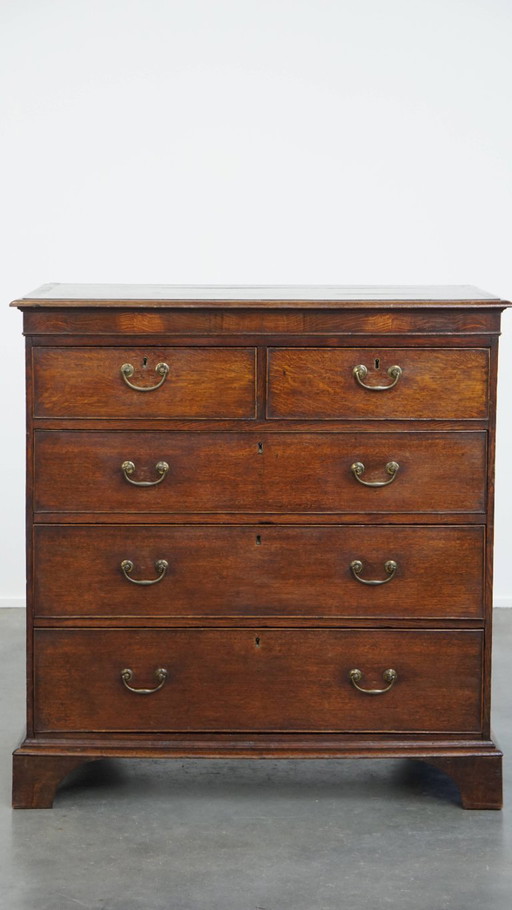 Grande commode anglaise ancienne en chêne à 5 tiroirs du 18ème siècle