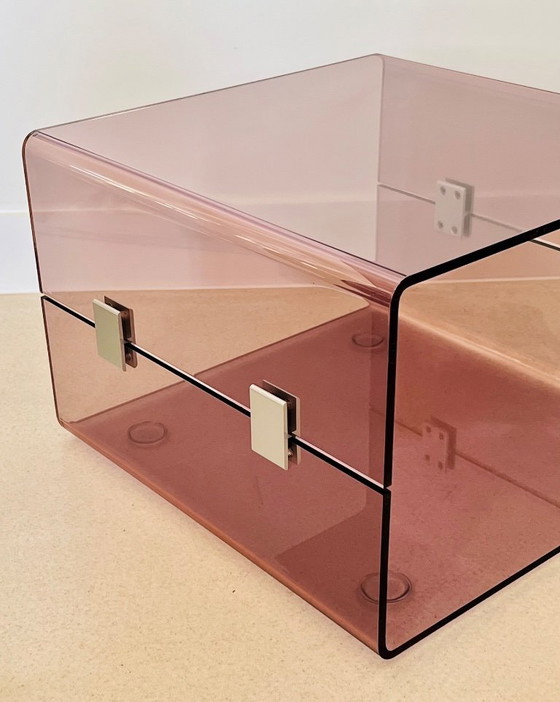 Image 1 of Table basse en altuglas dans le style de Ducaroy, France années 70