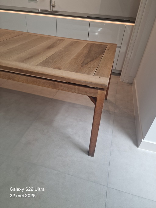 Herman Den Otter Table