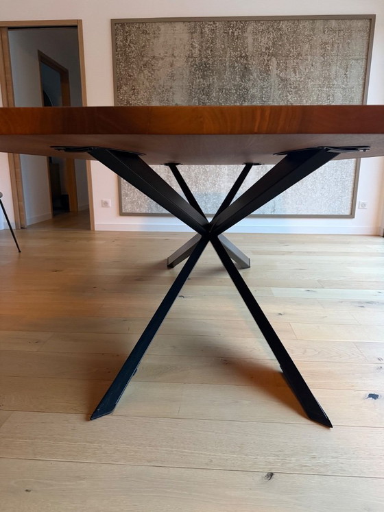 Image 1 of Mesa de comedor Spyder Wood de Philip Jackson