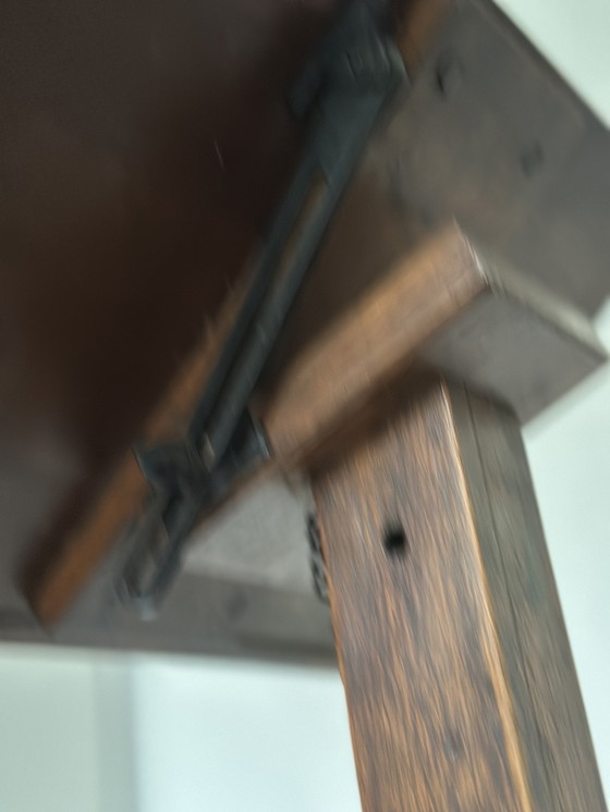 Image 1 of Leggio in rovere antico e ghisa – Leggio architettonico senza tempo