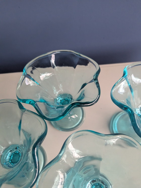 Image 1 of 4x glass ice cream coupes