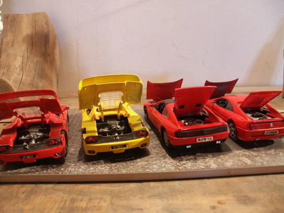 Ferrari 1/24 batch of 4 models – Decorative Objects, Metal, Vintage (photo 7 of 10)