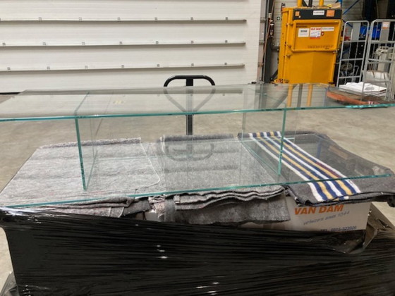 Image 1 of Magnifique table basse en verre (Beek, modèle David)
