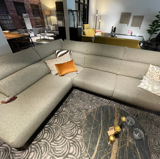 Image 1 of ROM Kingston hoekbank