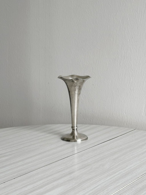 soliflore vase in patinated silver-plated metal