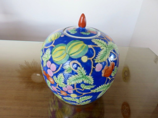 Chinese porcelain ginger jar, early 20th century