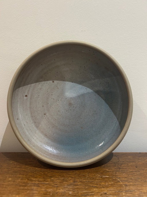 plat en grés Roger Jacques Puisaye