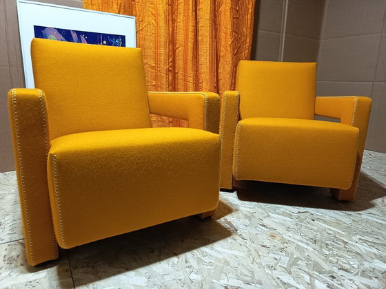 Image 1 of CASSINA Paire de fauteuils Utrecht 637 NEUF 2026 en laine KVARD Moutarde par Gerrit Rietveld