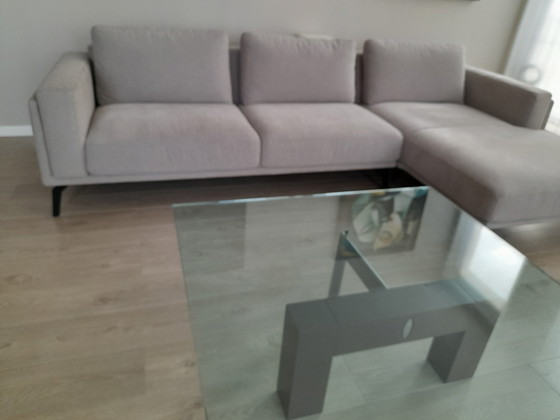 Image 1 of Panca lounge prominente a destra