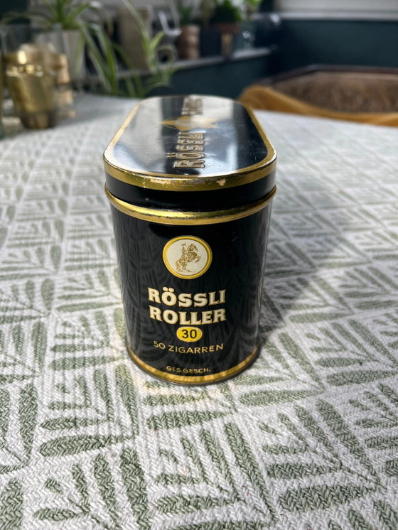Scatola di sigari vintage Rössli in latta, buone condizioni, utilizzabile anche come scatola da tè (photo 4 of 7)