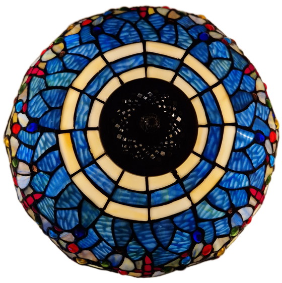 Image 1 of Beautiful Tiffany-style table lamp 65x40